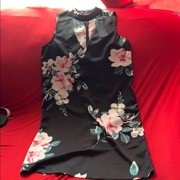 Dynamite Keyhole Sleeveless Mini Dress - Picture 1 of 3